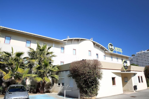 Gallery - B&B Hotel Villeneuve Loubet Plage