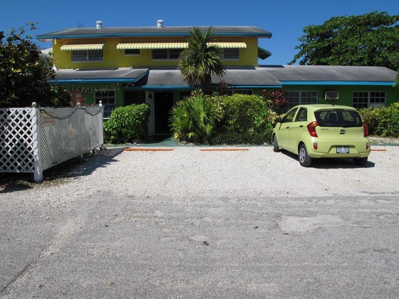 Gallery - Eldemire's Tropical Island Inn