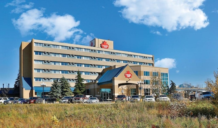 Gallery - Canad Inns Destination Centre Polo Park