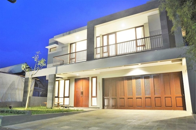 Gallery - Green Forest Plantation View 6Br With Infinity Pool
