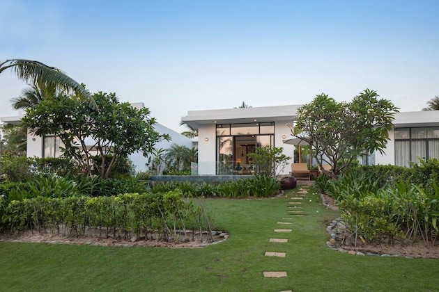Gallery - Cam Ranh Riviera Beach Resort & Spa