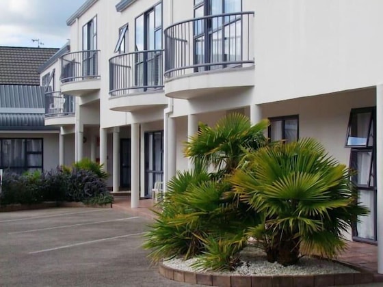 Gallery - Sails Motor Inn