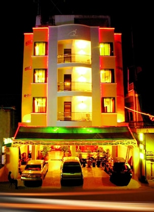 Gallery - Star Wood Inn