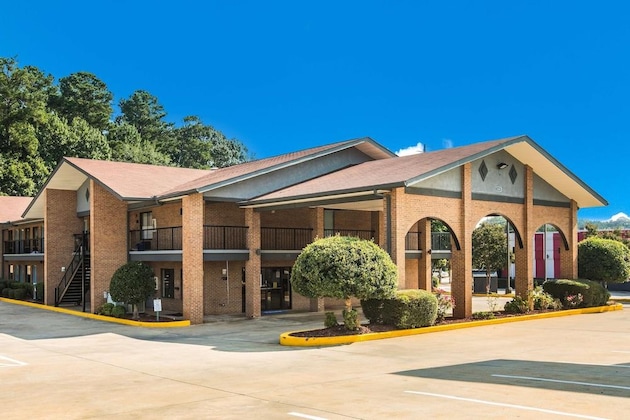 Gallery - Americas Best Value Inn Stockbridge