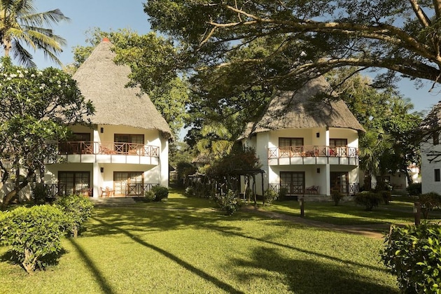 Gallery - Neptune Village Beach Resort & Spa All Inclusive