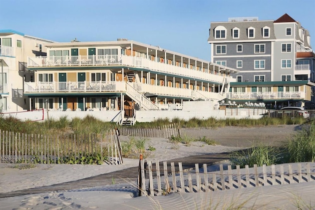 Gallery - Monterey Motel