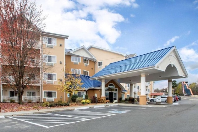 Gallery - Bluegreen Vacations Odyssey Dells Resort