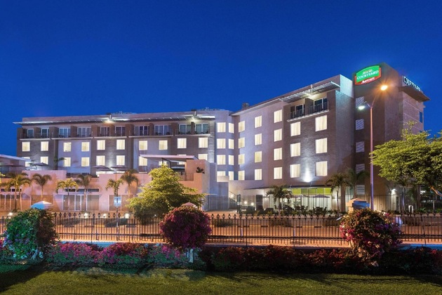 Gallery - Courtyard By Marriott Kingston, Jamaica