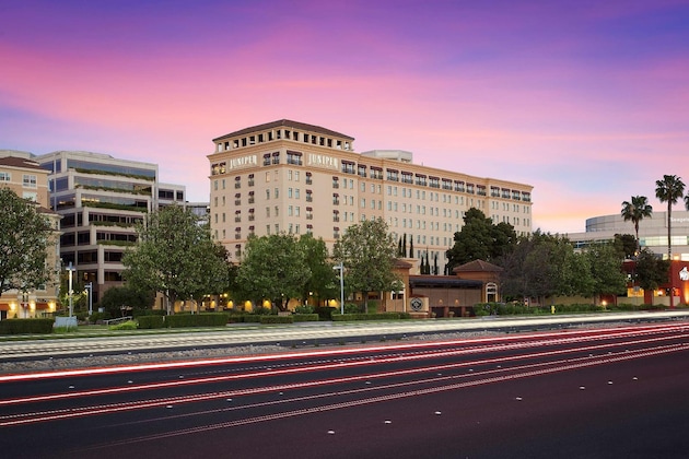 Gallery - Juniper Hotel