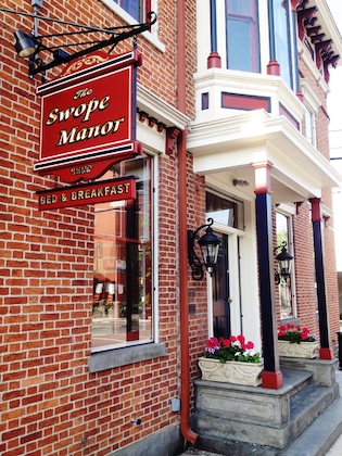 Gallery - The Swope Manor Bed & Breakfast