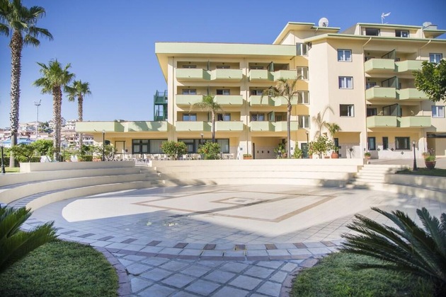 Gallery - Hotel Village Paradise