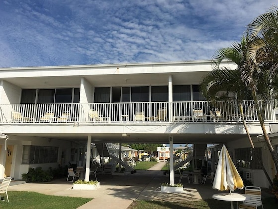 Gallery - Sands Of Treasure Island