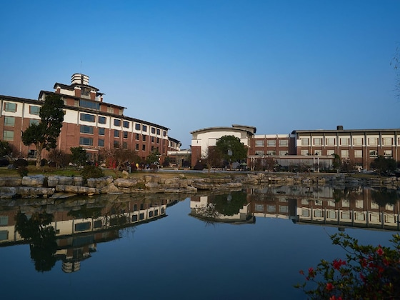 Gallery - Tongli Lakeview Hotel