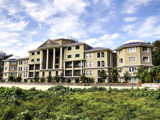 Gallery - The Golden Suites & Spa