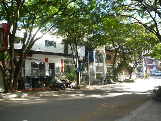 Gallery - Hotel Merlott Lleras