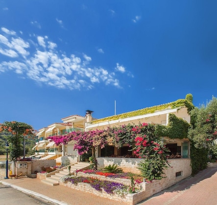 Gallery - Xenios Loutra Village Beach Hotel