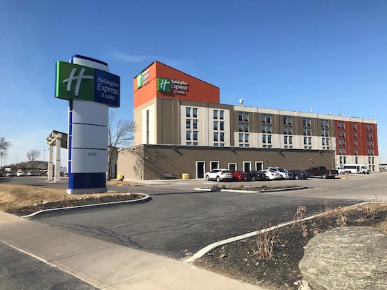 Gallery - Holiday Inn Express & Suites Toronto Airport West By Ihg