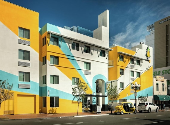 Gallery - Staypineapple, Hotel Z, Gaslamp San Diego