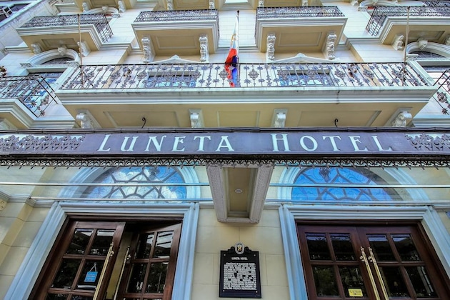 Gallery - Luneta Hotel