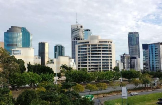 Gallery - Point Residences