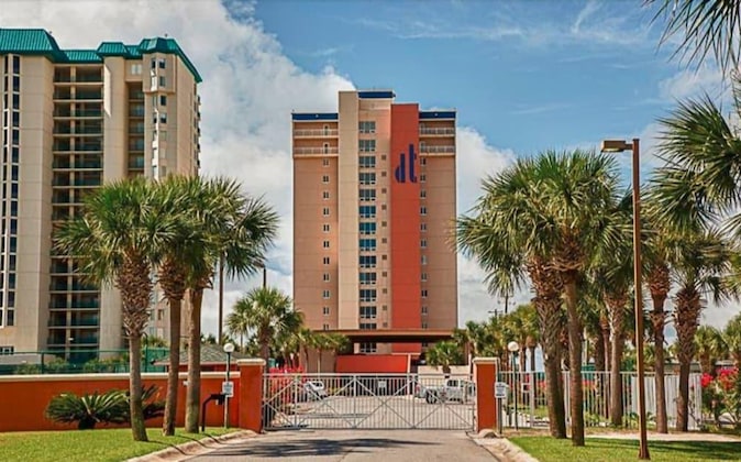 Gallery - Destin Towers By Holiday Isle