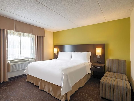 Gallery - Holiday Inn Greensboro Coliseum By Ihg