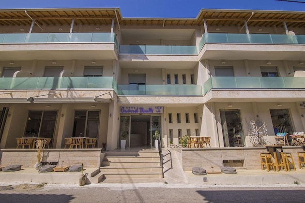 Gallery - Grand Theoni Boutique Hotel & Spa