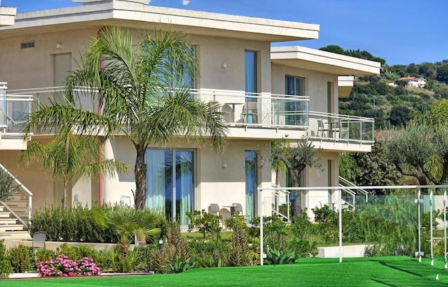 Gallery - Blue Bay Resort