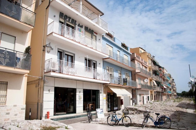 Gallery - Hotel Del Mar