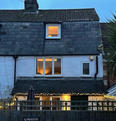 Gallery - Meadow Cottage
