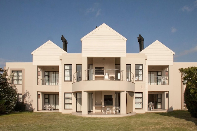 Gallery - Langebaan Country Estate
