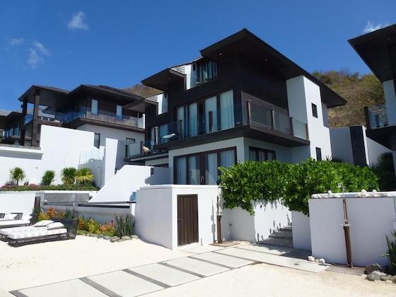 Gallery - Tamarind Hills Resort & Villas
