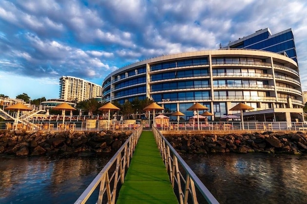 Gallery - Maristella Marine Residence