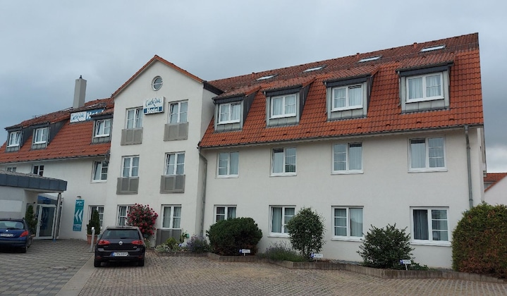 Gallery - Check Inn Hotel