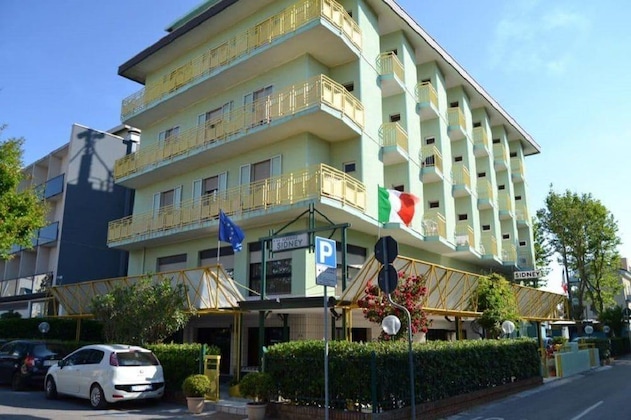 Gallery - Hotel Sidney