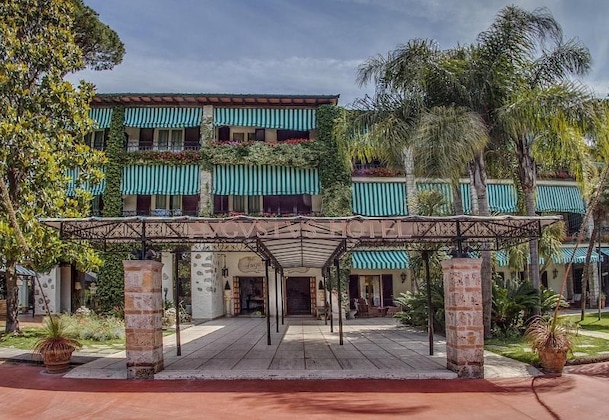 Gallery - Augustus Garden Villas