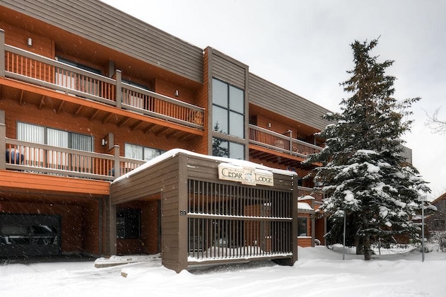 Gallery - Cedars Lodge Condos By Crmr