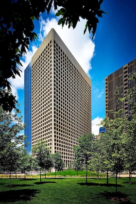 Gallery - The Westin Dallas Downtown