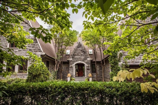 Gallery - Chateau Olivier