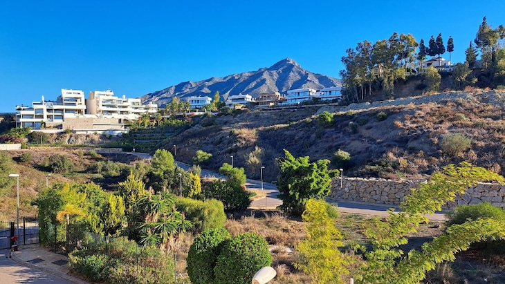 Gallery - Aloha Hill Club Golf & Spa Apartments
