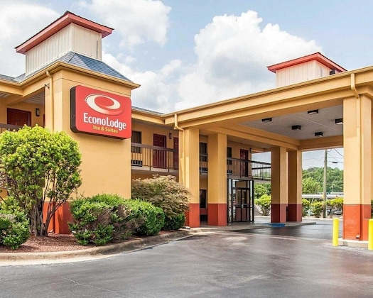 Gallery - Econo Lodge Inn & Suites