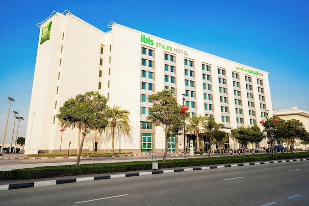 Gallery - Ibis Styles Dragon Mart