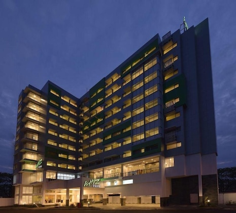 Gallery - Whiz Prime Hotel Megamas Manado