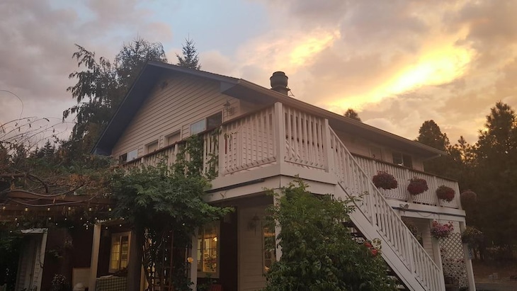 Gallery - Rubyjune Inn