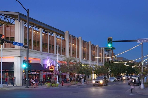Gallery - Hyatt House Denver Lakewood at Belmar