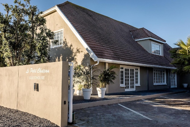 Gallery - Le Petit Chateau