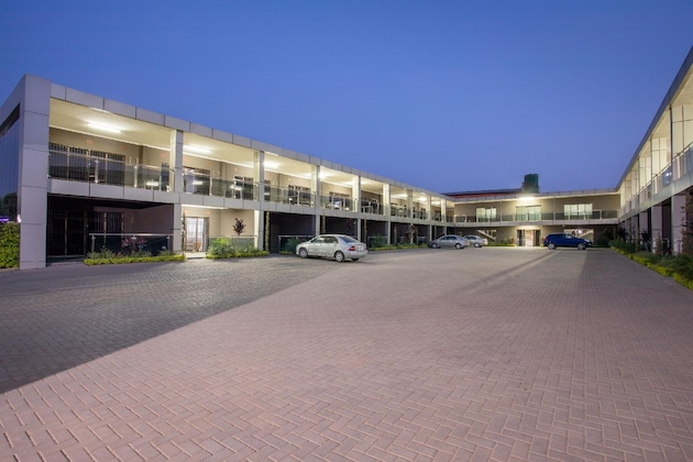 Gallery - Fallsway Suites
