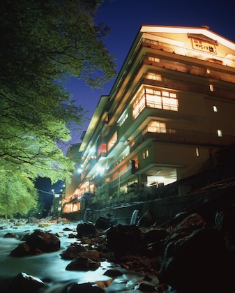 Gallery - Shima Yamaguchikan