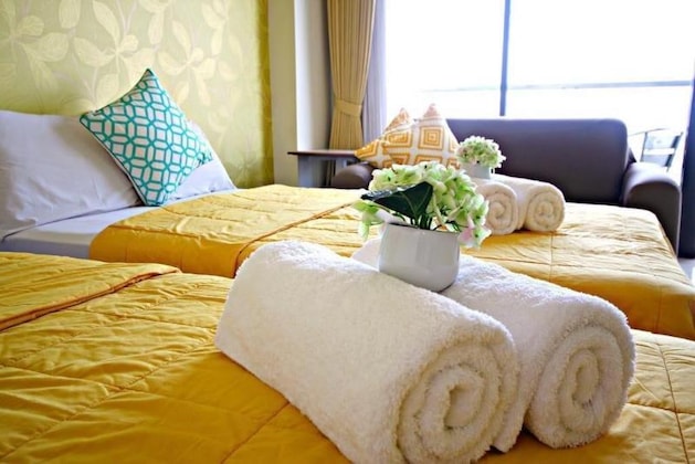 Gallery - Beverly Dago Apartment