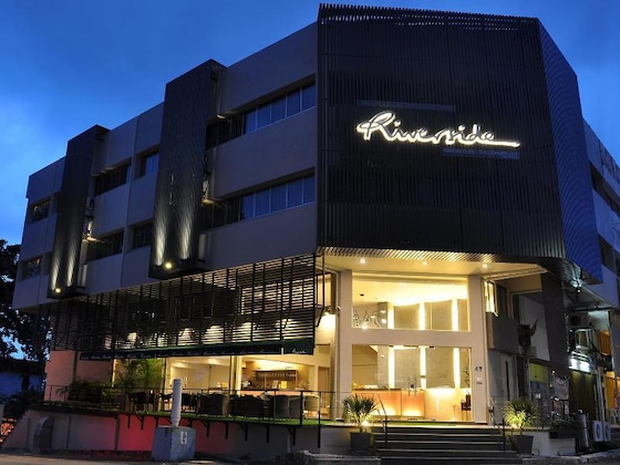 Gallery - Riverside Boutique Hotel & Cafe